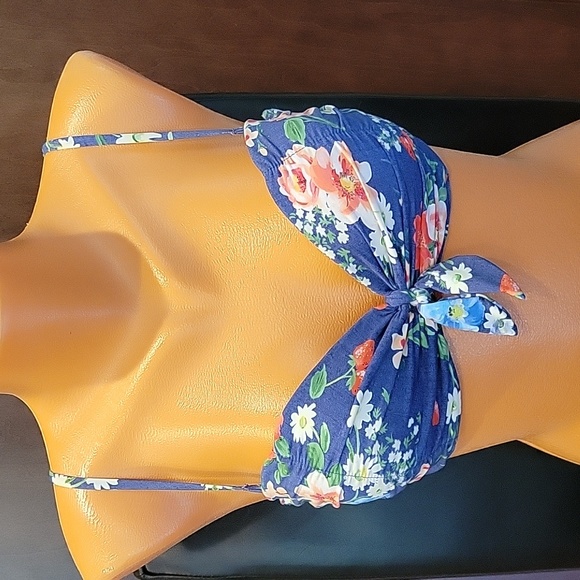 Rhythm. Other - Rhythm Blue Floral Bikini Top Size Large Underwire